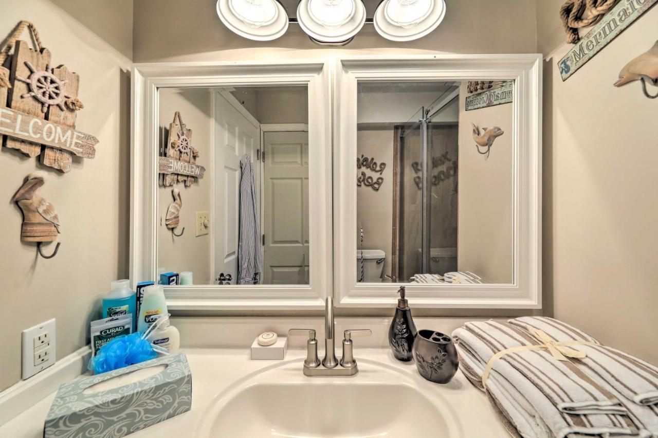 Coastal Condo With Indoor And Outdoor Pool Access Emerald Isle Exterior foto