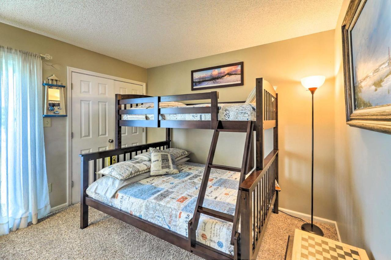 Coastal Condo With Indoor And Outdoor Pool Access Emerald Isle Exterior foto